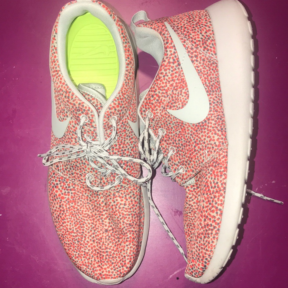 Nike Womens Roshe